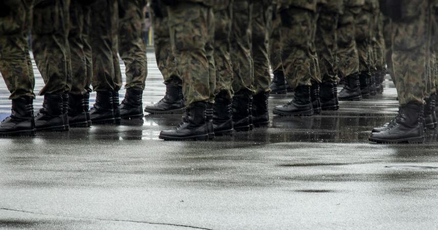Минобороны: с 23 октября начинается отправка призывников в войска