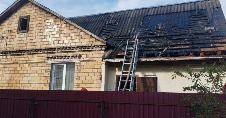 На улице Ракетной в Пинске загорелся жилой дом: в МЧС подвели итоги недели