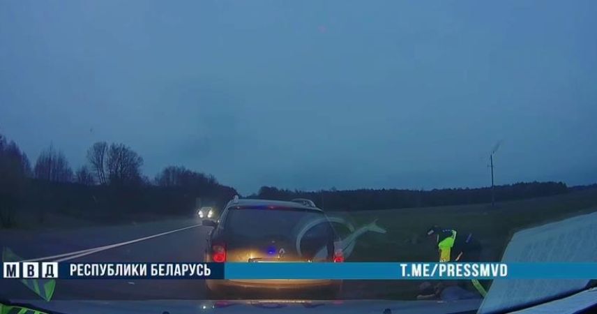 Погоня со стрельбой в Пружанах: пьяный бесправник на Renault пытался скрыться от ГАИ