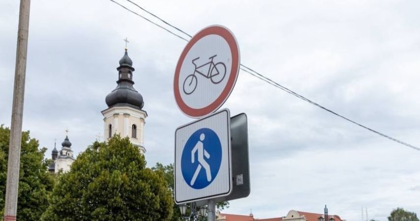 На улице Ленина в Пинске ограничили движение двухколесного транспорта
