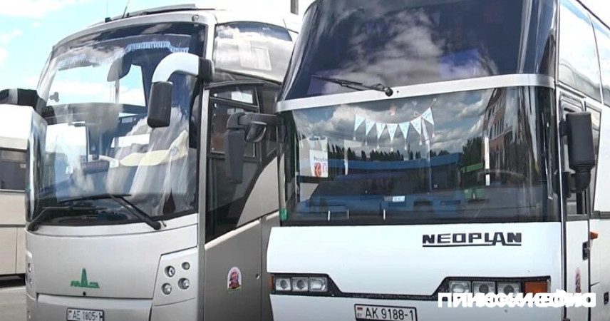 Изменилось расписание автобусов из Пинска в Варшаву и Санкт-Петербург с 15 июня