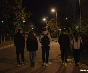 Когда пора домой: до какого часа детям в Беларуси разрешено гулять без взрослых