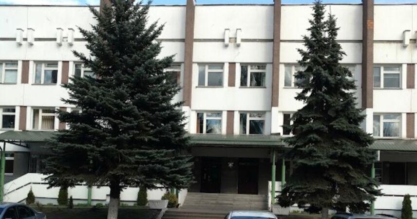 В Пинске стартует капитальный ремонт детской поликлиники на Ильина,6