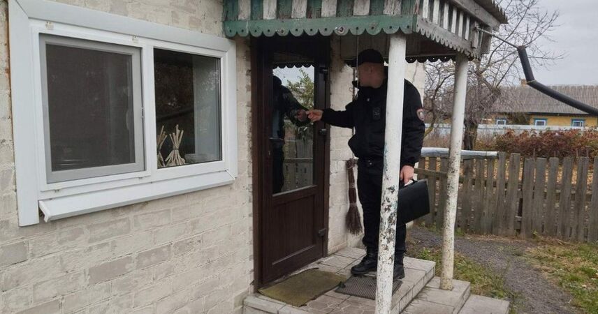 Акция «За безопасность вместе»: на Пинщине сотрудники МЧС посещают дома, детские сады и школы