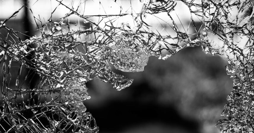 Ревнивый пинчанин разгромил дом незнакомца, перепутав адрес