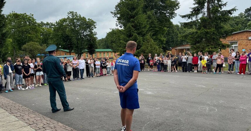 Лагерь «Поречье» эвакуировали: дети вместе со спасателями отработали действия при ЧС