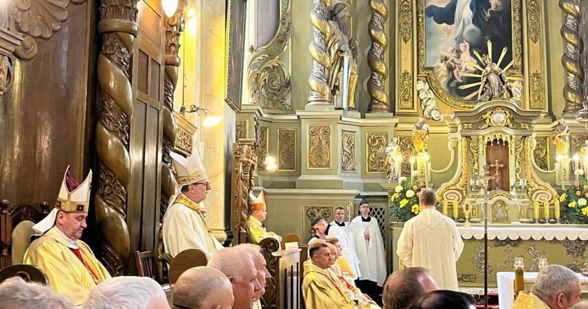 Пинская епархия Римско-католической Церкви отмечает 100-летие: торжества собрали верующих и гостей из Беларуси и Ватикана
