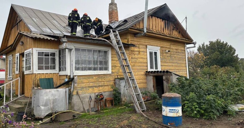 Гараж, баня и жилой дом: в Пинске и районе за неделю произошло три пожара