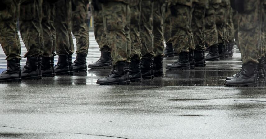 Минобороны: с 23 октября начинается отправка призывников в войска