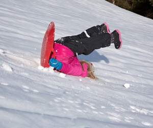 Зимние травмы: опасные заблуждения при оказании первой помощи