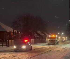 ГАИ в Пинске обеспечивает безопасность на дорогах во время уборки снега