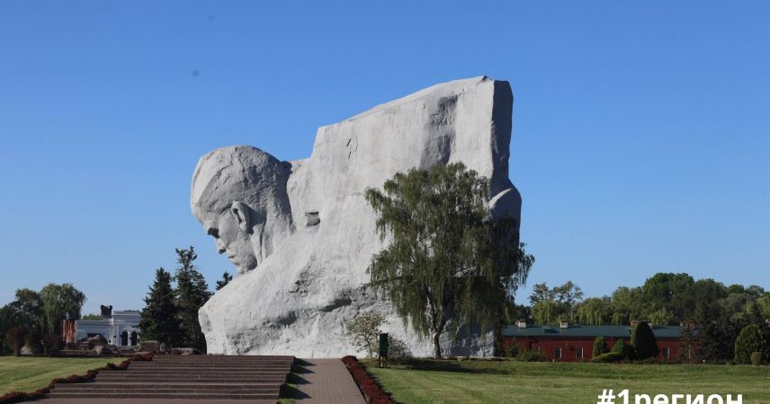 В Брестской крепости завершаются работы над новой мемориальной зоной «Скорбь»