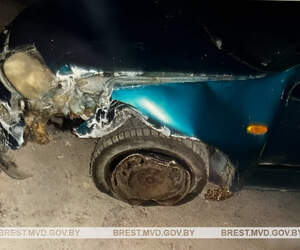 Гаражный мастер в Пинске угнал авто клиента и разбил его