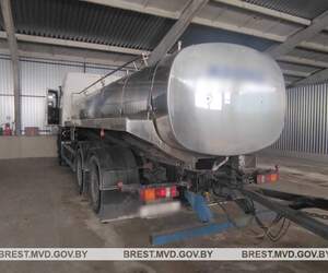 В Пинском районе водитель сельхозпредприятия слил 350 литров солярки