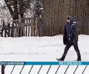 Камеры засняли пропавшего Богдана Юнчика в частном секторе Пинска