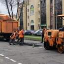 Революционную «латают»: на улице идет ямочный ремонт