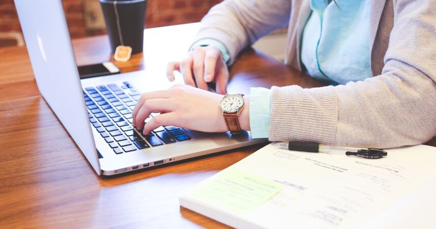 Кто сможет учиться за границей? Минобразования Беларуси определило порядок отбора претендентов