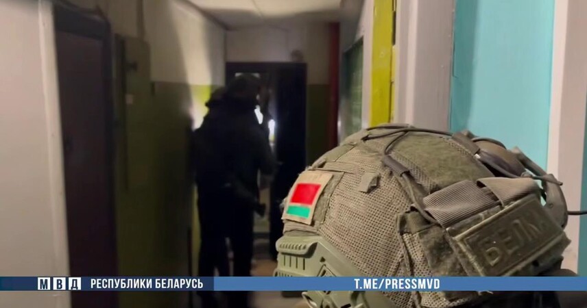 СОБР и ГУБОПиК задержали в Пинске 19-летнего создателя нацистского Telegram-канала