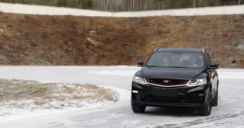 Первые белорусские электромобили тестируют на полигоне под Минском