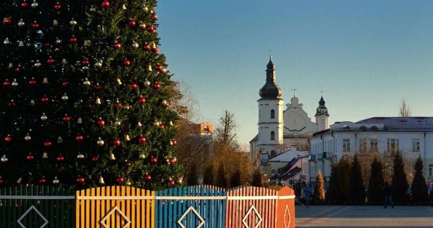 Огни на главной ёлке в Пинске зажгут 19 декабря