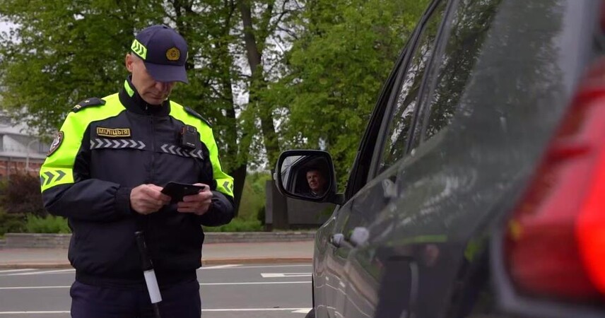 Госавтоинспекция усилит контроль на дорогах в праздничные дни