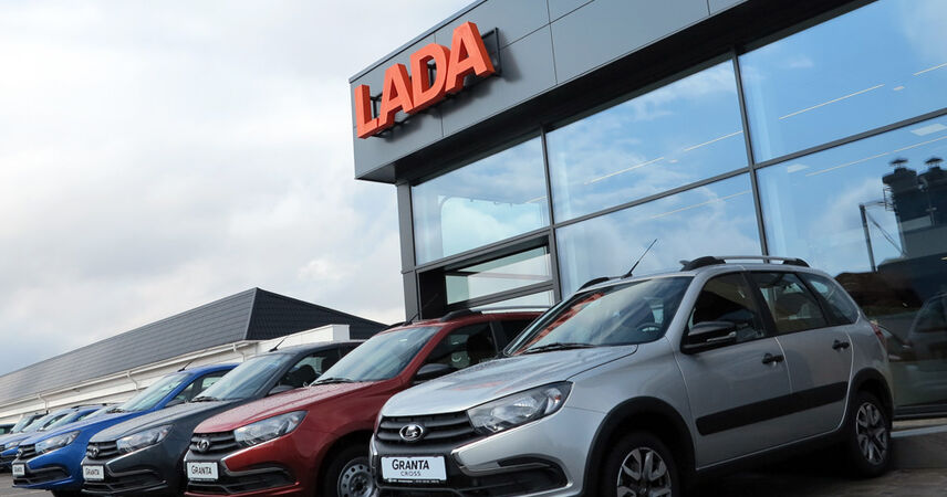 Почему LADA в Беларуси дешевле, чем в России? В концерне «АвтоВАЗ» ответили