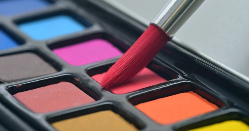 Аттестаты вручили выпускникам Пинской детской художественной школы