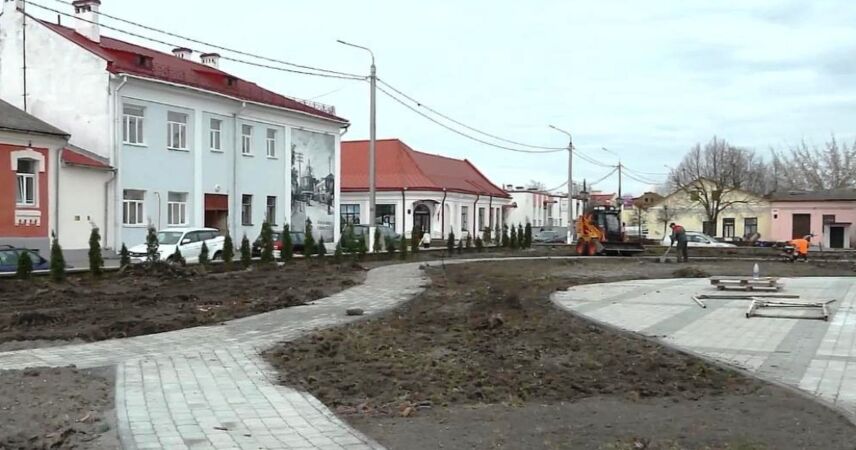 Озеленение ул. Ленина, благоустройство и коммуникация с населением: в Пинске прошло очередное аппаратное совещание