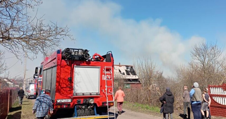 Пожар в Стытычево: выжигание сухой растительности едва не привело к бедствию