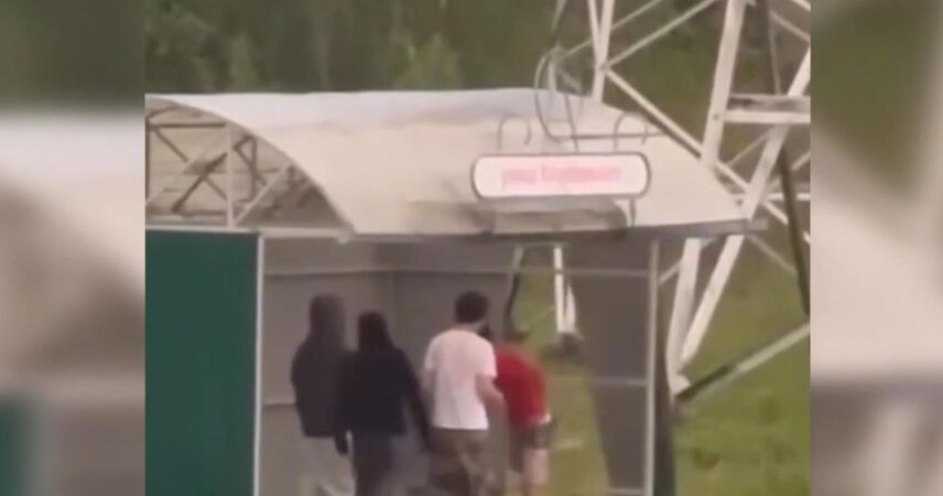 Разгромили остановку ради лайков: подростков задержали в Пинске