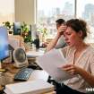 Спецодежда, вода и перерывы: что обязан предоставить работодатель в жаркие дни
