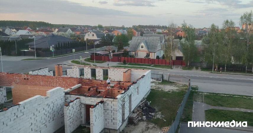 Власти Пинска ужесточат контроль за долгостроями и проблемной недвижимостью