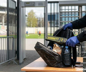 Футбольный сезон 2026 в Пинске открыт: как болеть за своих и не попасть в протокол