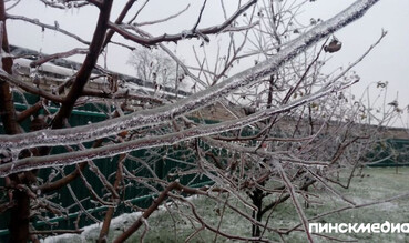 Циклон «Леони» накрыл Беларусь: объявлен оранжевый уровень из-за гололеда и снега на 27 января