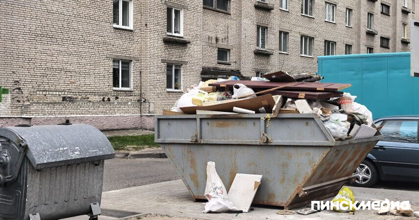 Где расположены контейнеры для сбора крупногабаритных отходов в Пинске