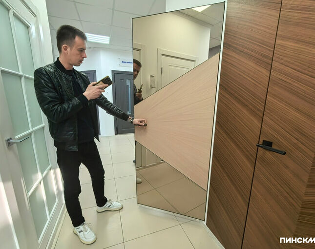 Не просто «вход» в квартиру: Олег Буяк о том, почему Пинск переходит на умные замки и двери-конструкторы