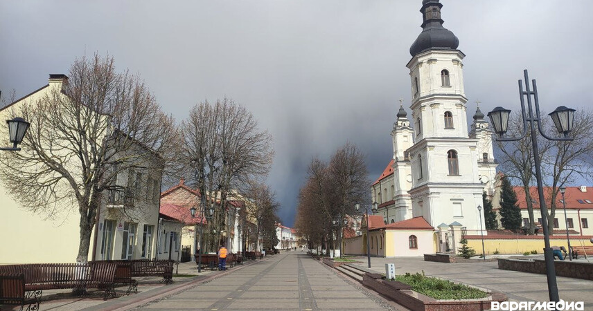 Синоптики предупреждают о грозах днем 16 апреля