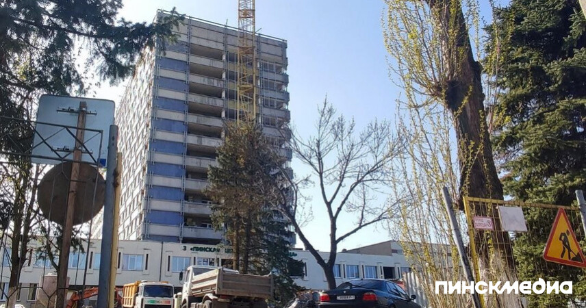 Реконструкция нон-стоп: как работает Пинская центральная больница в условиях стройки