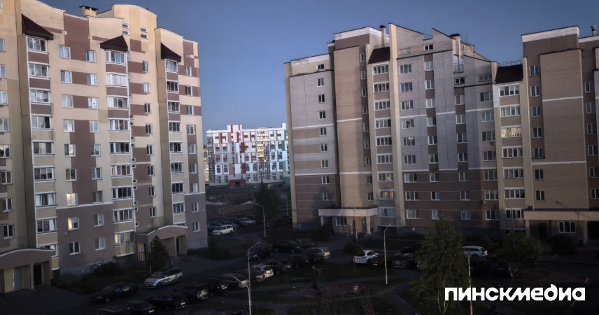 Оперативная реакция: пинские энергетики за 20 минут вернули свет в дома микрорайона Радужный