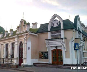 Афиша Полесского драмтеатра на апрель 2026 года