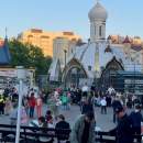 Посмотрели, что происходит за кулисами подготовки к Троицкому балу в Пинске