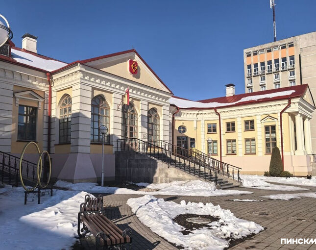 Володар, Астерия и рекордная семья: ЗАГС подвел итоги рождаемости в Пинске за февраль