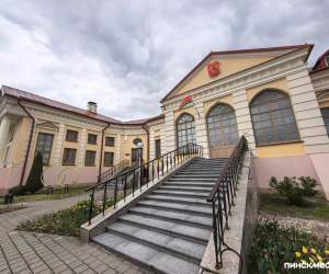 Свадьбы вопреки приметам: сколько пар поженились в Пинске в мае