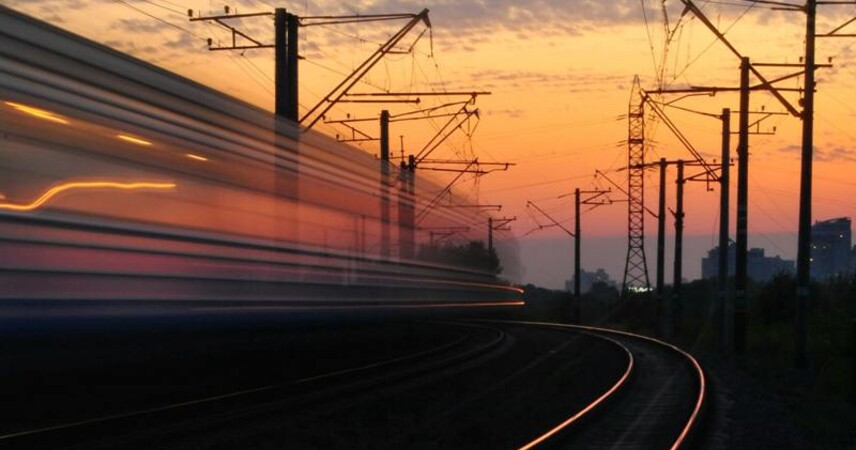 БЖД назначила 120 дополнительных поездов на апрельские и майские праздники