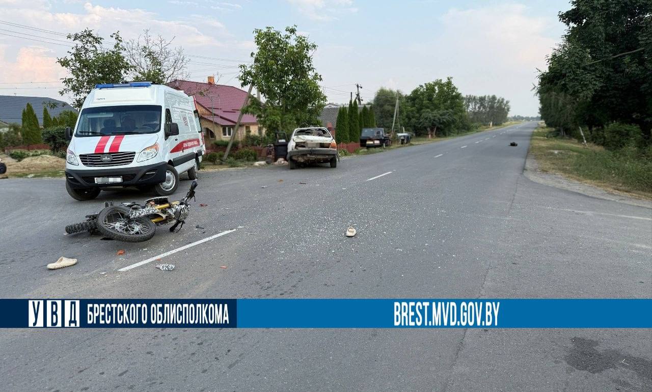 Авария в Столинском районе с участием 16-тилетнего мотоциклиста
