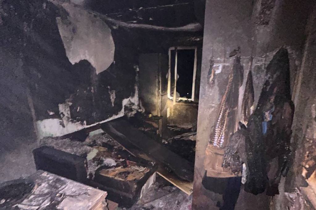 комната после пожара, фото ГРОЧС