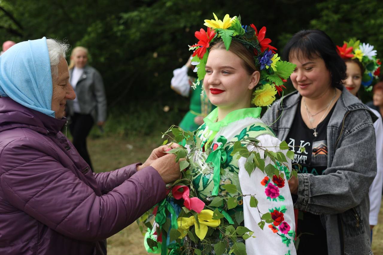 Этно-праздник Парохонск, празднование Троицы