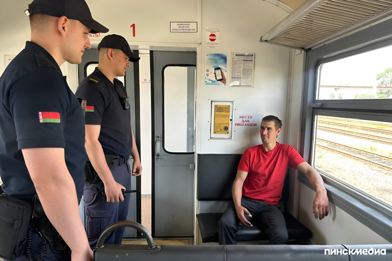 Рейды милиции в дизельных поездах на ж/д стации Пинск