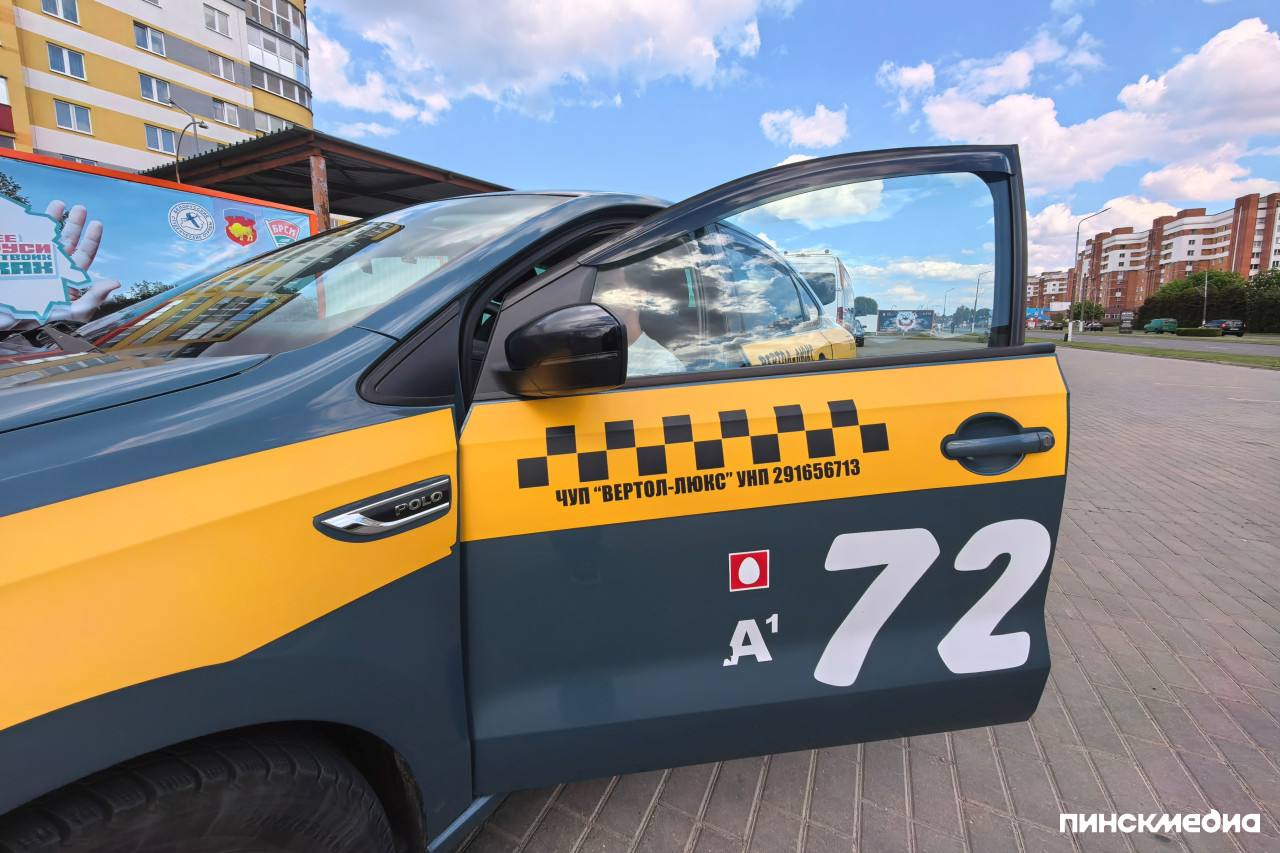 Контроль технического состояния автопарка Вертол-Люкс перед выходом на линию